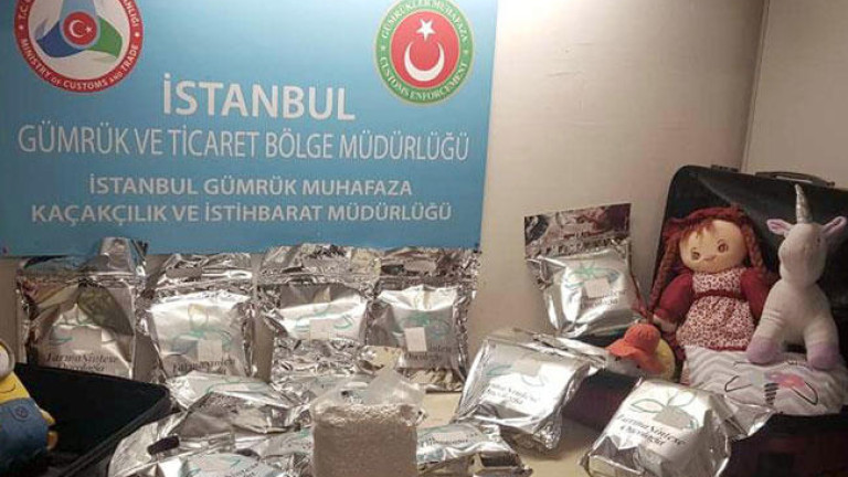 Над 30 кг. кокаин хванаха на Ататюрк