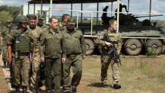 Медведев призна за криза с работниците във военните заводи на Русия