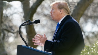 Бившият президент Барак Обама щеше да започне война със Северна