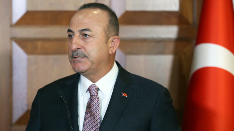 Чавушоглу: Турция е готова да подкрепи Азербайджан и на масата за преговори, и на бойното поле