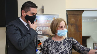 Министърът на спорта Радостин Василев отговори на журналистически въпроси за