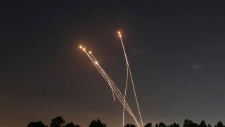 Ракети попаднаха в комплекс на международното летище в Багдад в