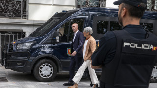 Полицията започна обиски в офиса на Испанска футболна федерация както