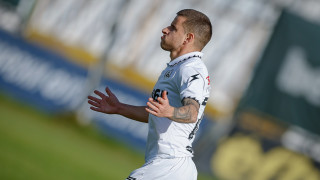 Един от основните играчи в състава на Славия от началото