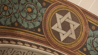 До края на 2022 г. имаме готов план за борба с антисемитизма