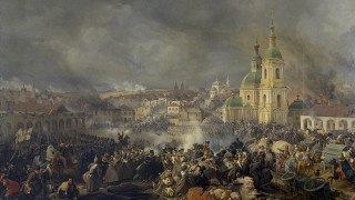 Два века след поражението на Наполеон Русия и Франция погребват загинали
