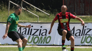 Бившият футболист на Локомотив София Юлиан Петков влиза в щаба