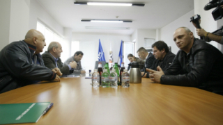 Днес решават съдбата на "А" група!