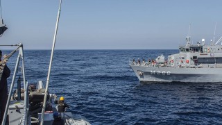 Италия изпраща 2 кораба за почистване на мини в Румъния