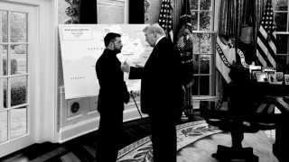 Белият дом публикува снимка на Зеленски и Тръмп Това предаде