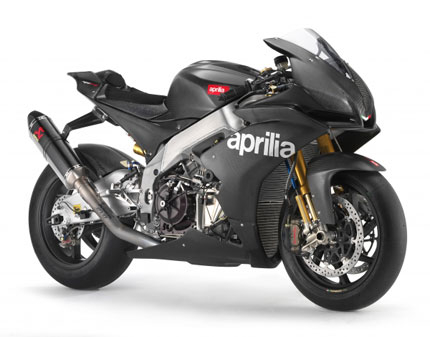 Aprilia се връща в „Супербайк” с RSV4