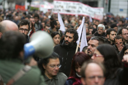 Младежката безработица в Гърция достигна 65 на сто