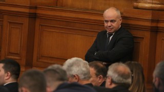 Председателят на ПГ БСП за България е осъдил на първа