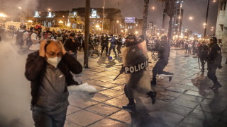 Около 5000 туристи са останали блокирани в Куско перуанският град врата