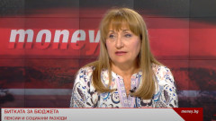 Лидия Шулева: България тегли заеми, за да плаща заплати на администрацията