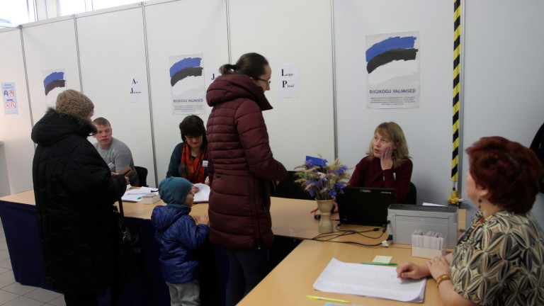 В Естония днес се провеждат парламентарни избори. Право на глас