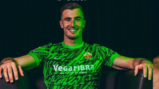 Иняки Пеня удължи договора си с Барселона и отиде под