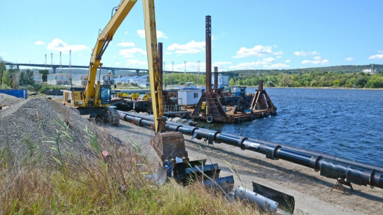 Тръбопроводът във Варненското езеро пак аварира и изпуска отпадни води