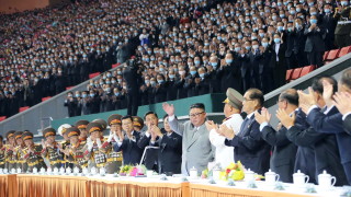 Лидерът на КНДР Ким Чен ун обеща властите да помогнат на