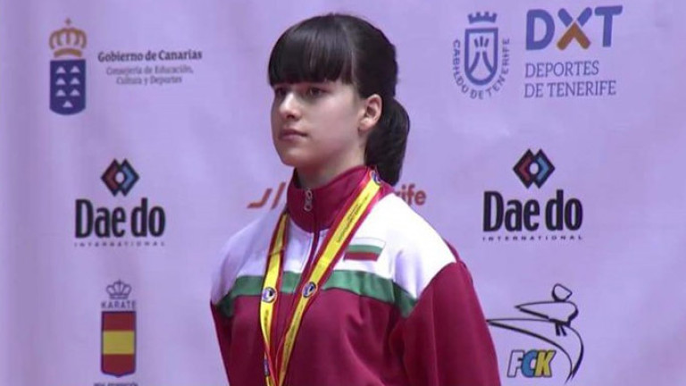 Два сребърни медала за България на младежкия Мондиал по карате