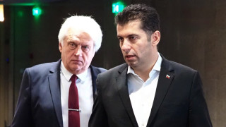 Съпредседателят на ПП ДБ и бивш премиер Кирил Петков също коментира