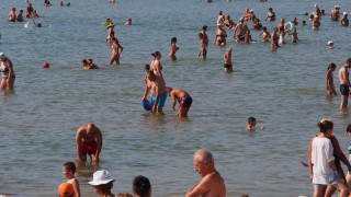Над 35% от българите не могат да си позволят едноседмична почивка 