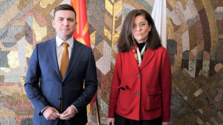 Генчовска и Османи подписват протокол