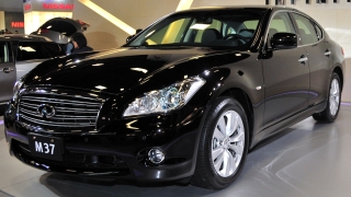 Nissan и Mercedes прекратиха съвместната работа по лукозни модели