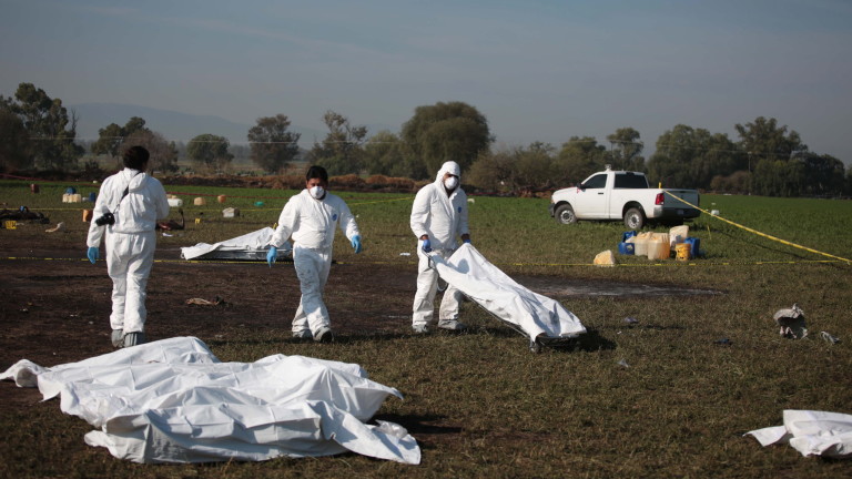 Десетки тела на убити открити в масов гроб в Мексико 