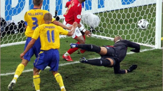 Швеция - Германия и Англия - Еквадор на осминафиналите