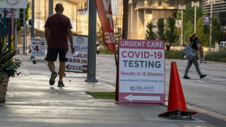 САЩ отчетоха най много случаи на коронавирус за ден от юли
