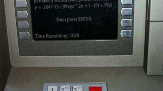 По пернишки: Кадци връзват банкомат за микробус, за да го откраднат