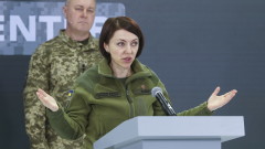 Украйна: Русия взриви Каховка, за да освободи военните си резерви
