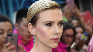 Известните личности може да са в центъра на вниманието да