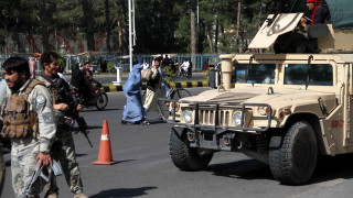 Радикалното движение на талибаните обяви за установяването на контрол върху