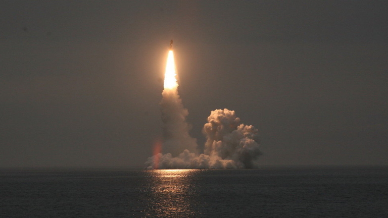 Русия изстрелва ракети край Норвегия по време на ученията на НАТО