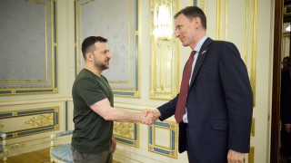 Украинският президент Володимир Зеленски заяви че се е срещнал с