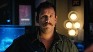 Напоследък Адам Сандлър няма спирка и снима филм след филм