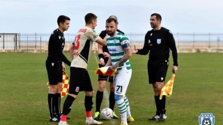 Полузащитникът на Черно море Васил Панайотов е един от най сърцатите играчи