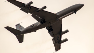 Американски разузнавателен самолет E 8C е бил засечен близо до руските граници над