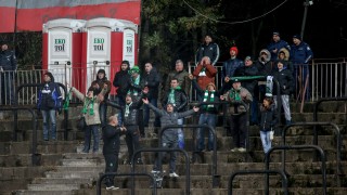 Феновете на Лудогорец се отнасят с все по голямо недоверие към