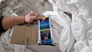 Листове с изрязани 1 069 200 заготовки на кутии за