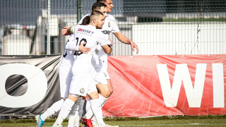 Славия победи Хебър с 3 1 в контрола Мачът трябваше да