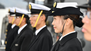 Япония откри неизвестна подводница до териториалните си води