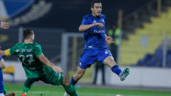 Халф на Левски чака важен отговор