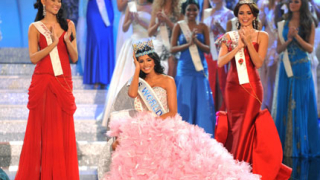 Венецуелка спечели короната на „Мис Свят”