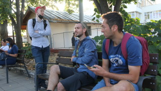 Граждани излязоха пред КАТ в София с искане да бъде
