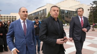 Бившият депутат от ГЕРБ Атанас Камбитов се завърна в редиците