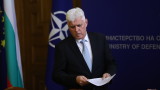 МО готви 10% орязване на заплати, а не съкращаване на военни