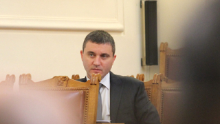 Бюджет 2015 ни лишава от нови работни места, според икономистите от БАН
